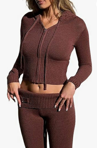 MATIVA | Set with Contrast Stitching