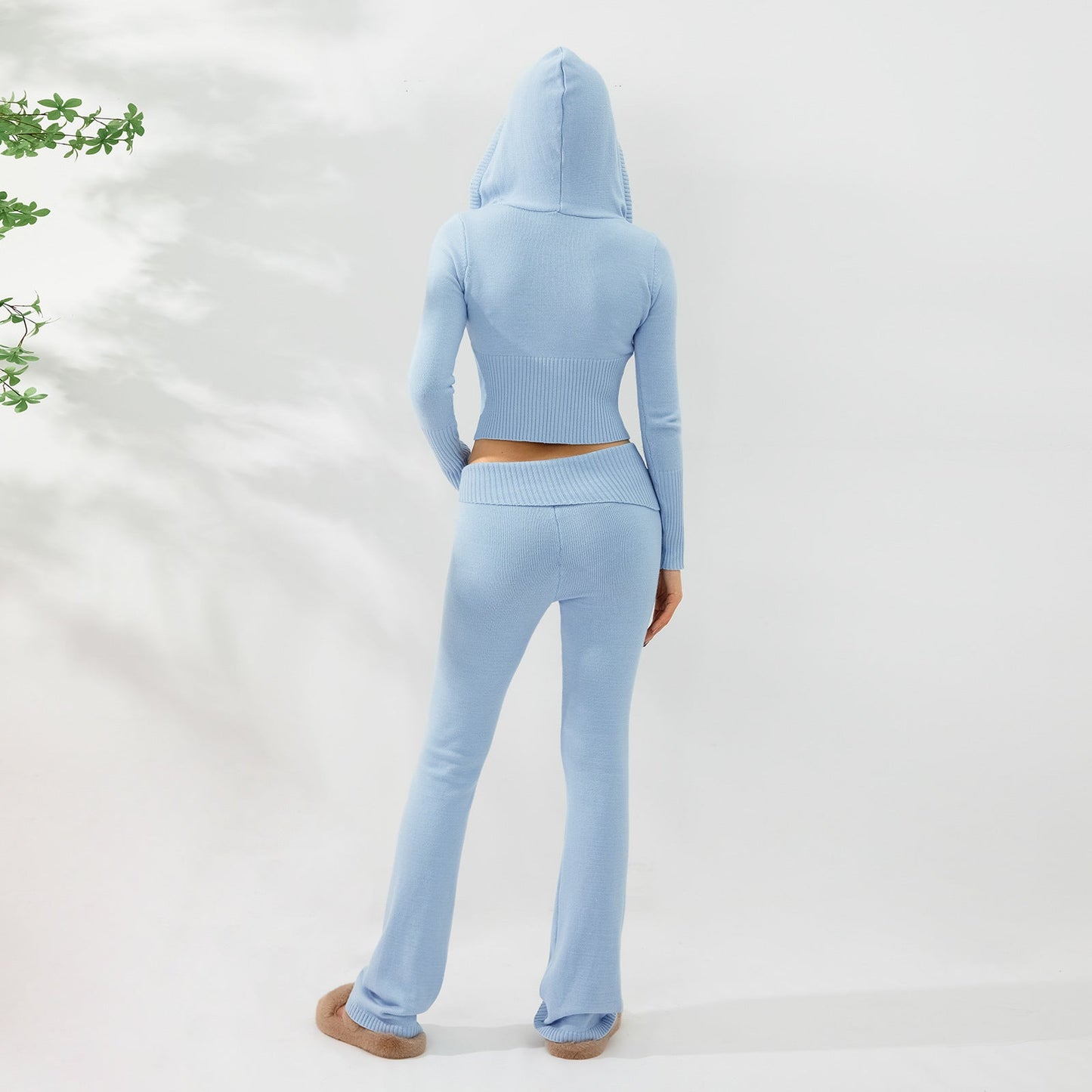 MATIVA | Set with Contrast Stitching